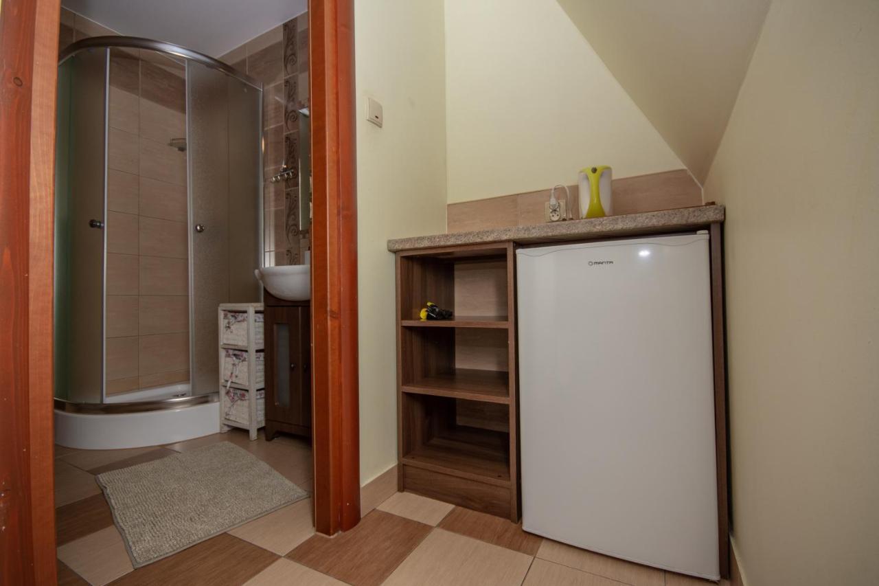 Pokoje Goscinne Zosia Bukowina Tatrzańska Exterior foto